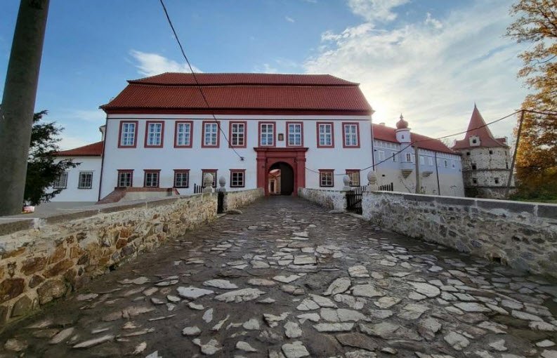 Zamek Horepnik, Hořepník, Czech Republic (Czechia)